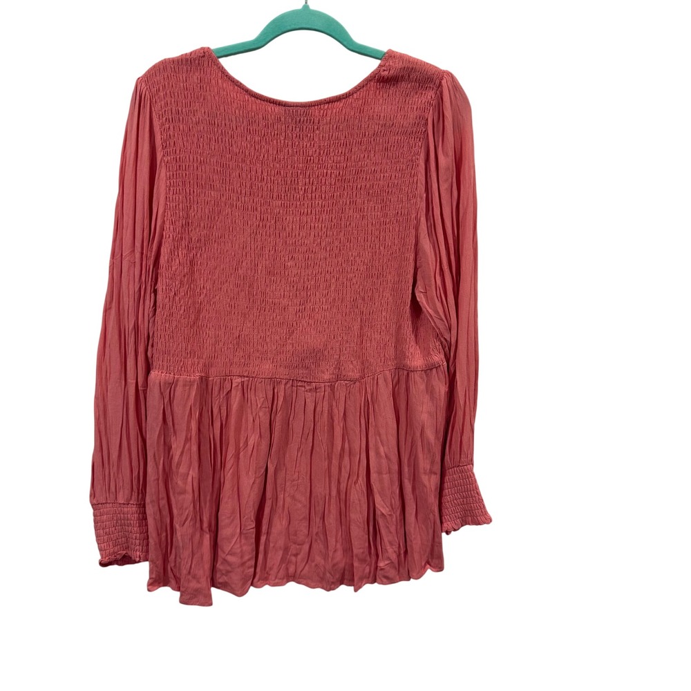 Torrid Pink Long Sleeve Crinkle Babydoll Blouse Smocked V-Neck Top Plus 2 2X - Picture 2 of 7